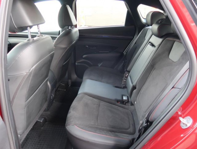 Hyundai Tucson  1.6 T-GDI 48V MHEV N-Line