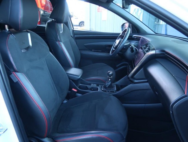 Hyundai Tucson  1.6 T-GDI 48V MHEV N-Line