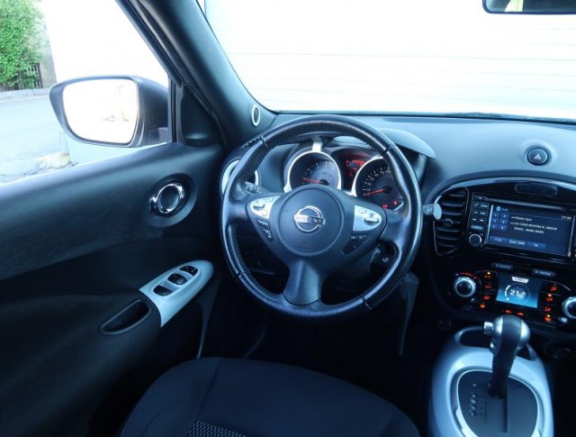 Nissan Juke  1.6 i Acenta