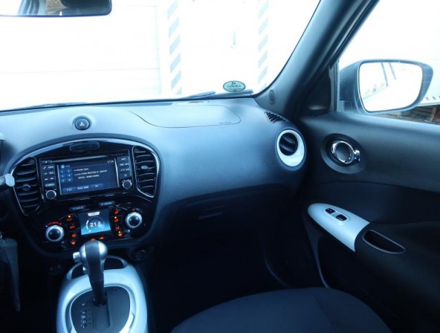 Nissan Juke  1.6 i Acenta
