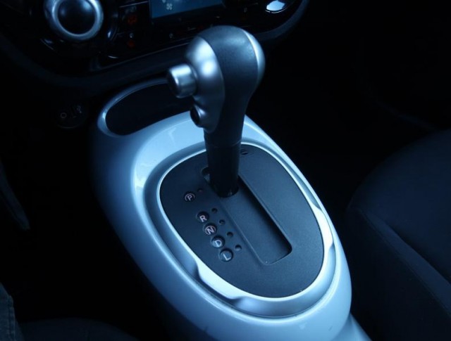 Nissan Juke  1.6 i Acenta