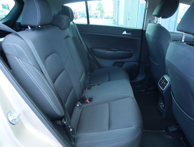 Kia Sportage  1.6 GDI 