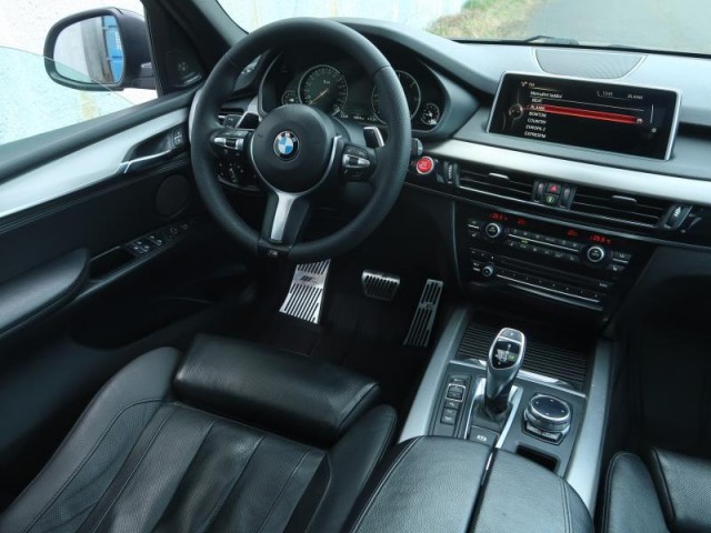 BMW X5  xDrive40d M Paket