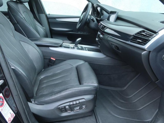 BMW X5  xDrive40d M Paket