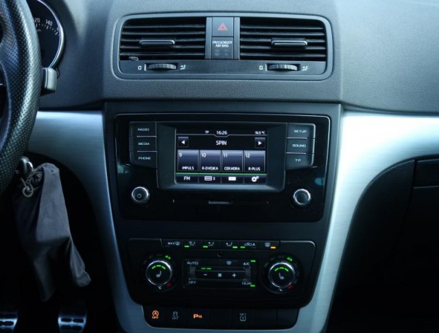 Škoda Yeti  1.2 TSI Elegance