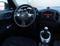 Nissan Juke  1.6 i 