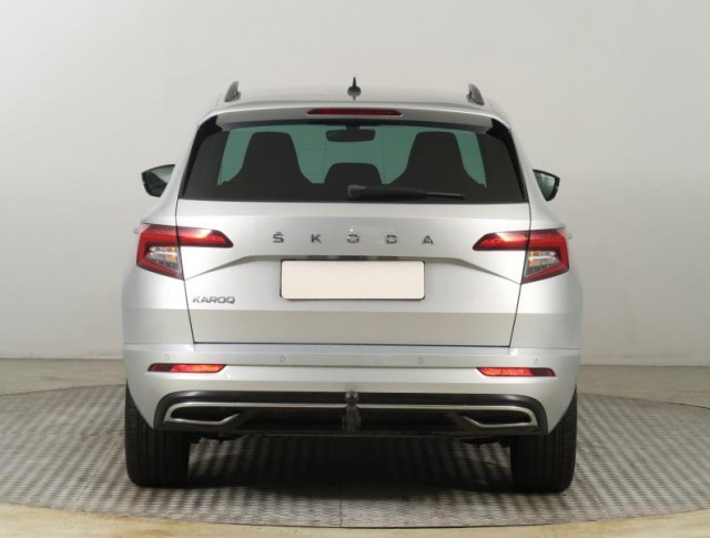 Škoda Karoq  1.5 TSI Sportline