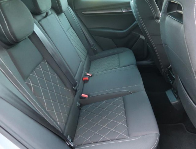 Škoda Karoq  1.5 TSI Sportline