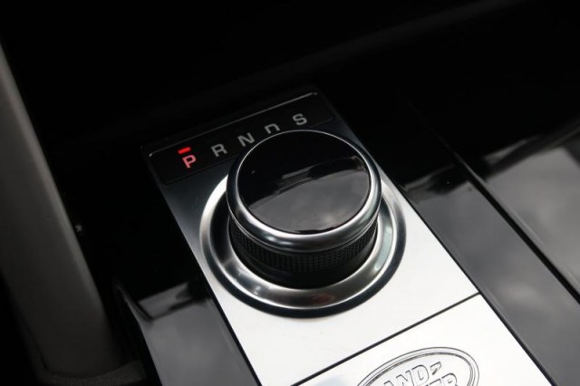 Land Rover Discovery  SDV6 HSE