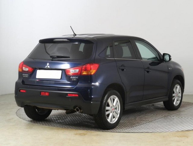 Mitsubishi ASX  1.6 MIVEC 