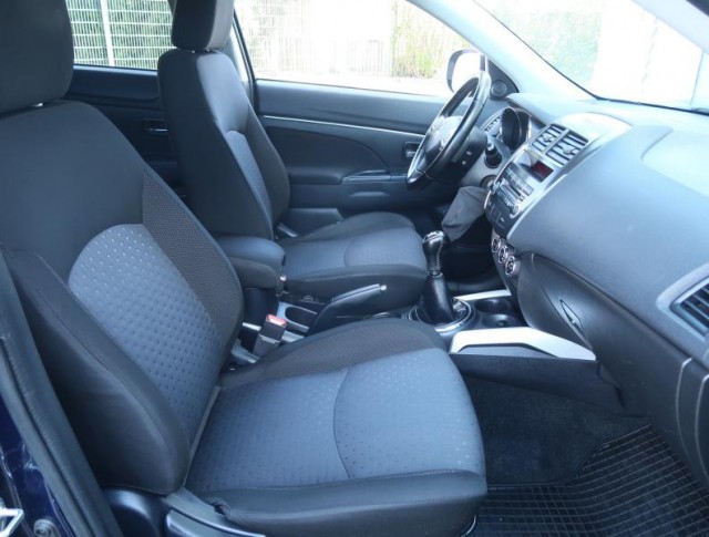 Mitsubishi ASX  1.6 MIVEC 