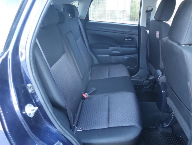Mitsubishi ASX  1.6 MIVEC 