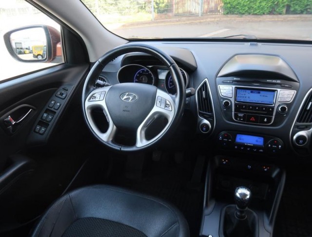 Hyundai ix35  1.6 GDI 
