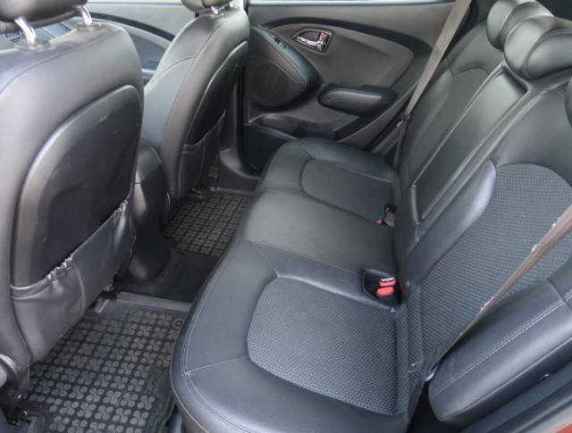 Hyundai ix35  1.6 GDI 