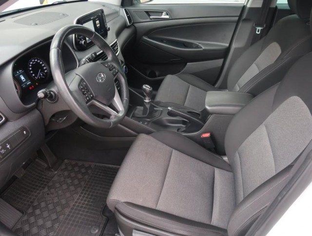 Hyundai Tucson  1.6 T-GDI Trikolor