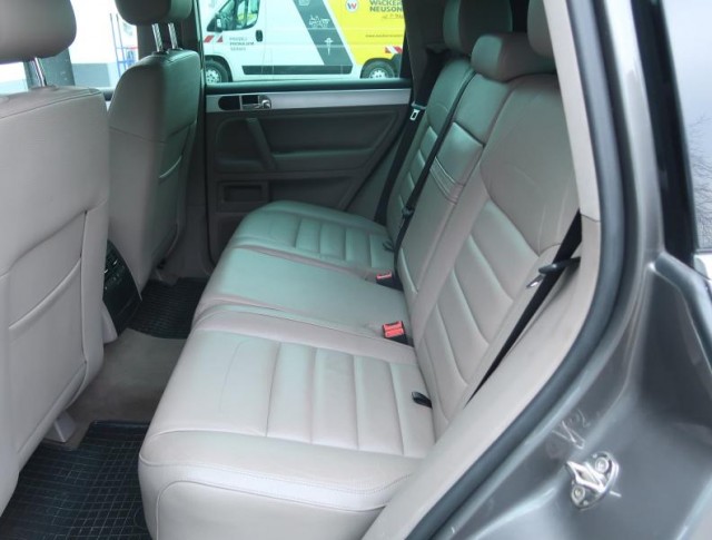 Volkswagen Touareg  3.0 V6 TDI 