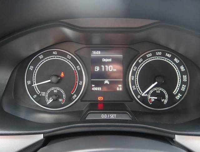 Škoda Kamiq  1.5 TSI 