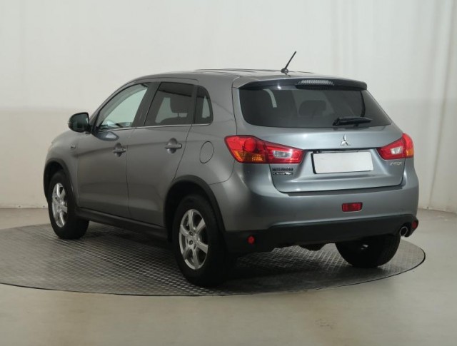 Mitsubishi ASX  1.6 MIVEC 