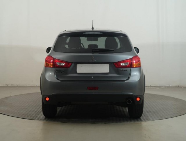 Mitsubishi ASX  1.6 MIVEC 