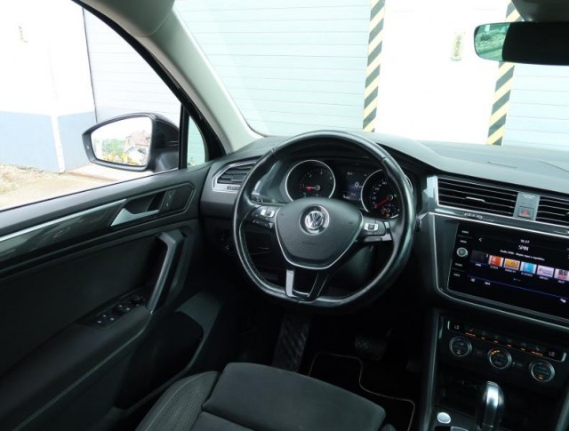Volkswagen Tiguan  2.0 TDI 