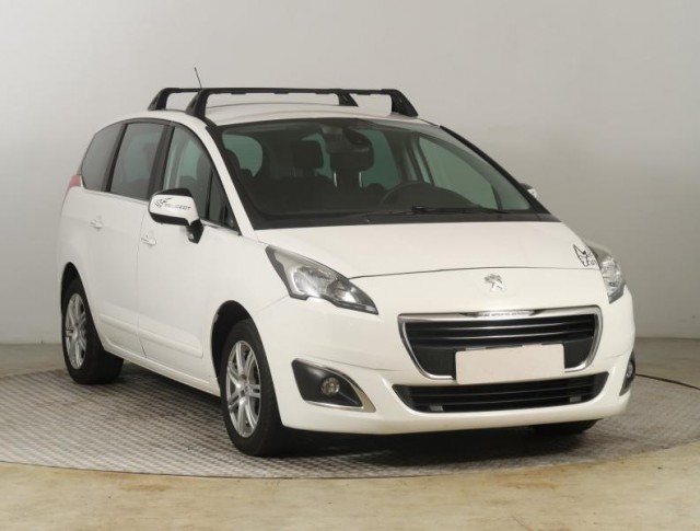 Peugeot 5008  1.6 HDi 