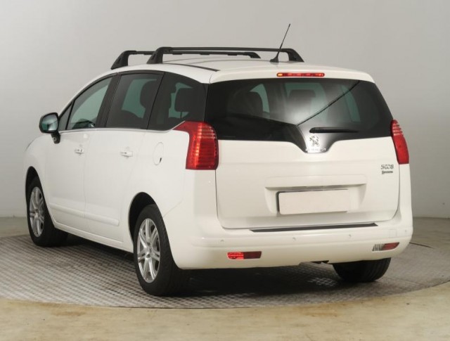 Peugeot 5008  1.6 HDi 