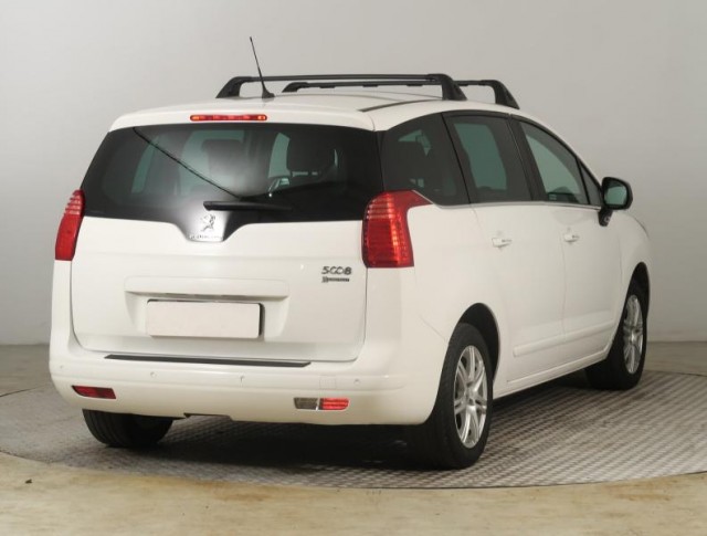 Peugeot 5008  1.6 HDi 