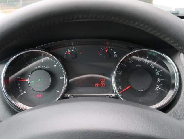 Peugeot 5008  1.6 HDi 