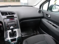 Peugeot 5008  1.6 HDi 