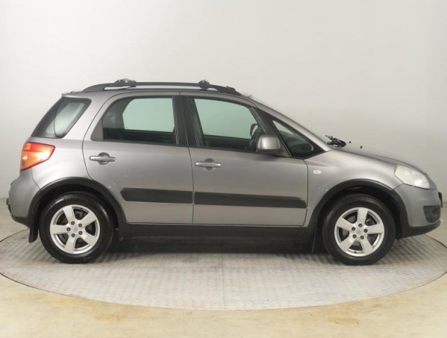 Suzuki SX4  1.6 VVT 