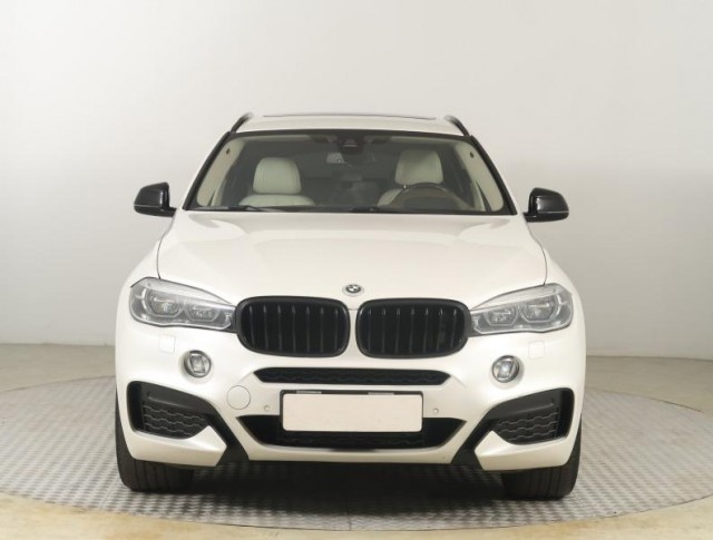 BMW X6  xDrive40d M Paket
