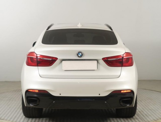 BMW X6  xDrive40d M Paket