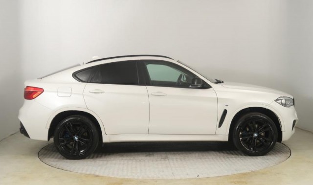 BMW X6  xDrive40d M Paket