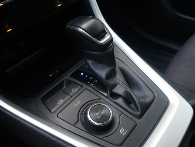 Toyota RAV 4  2.5 Hybrid 