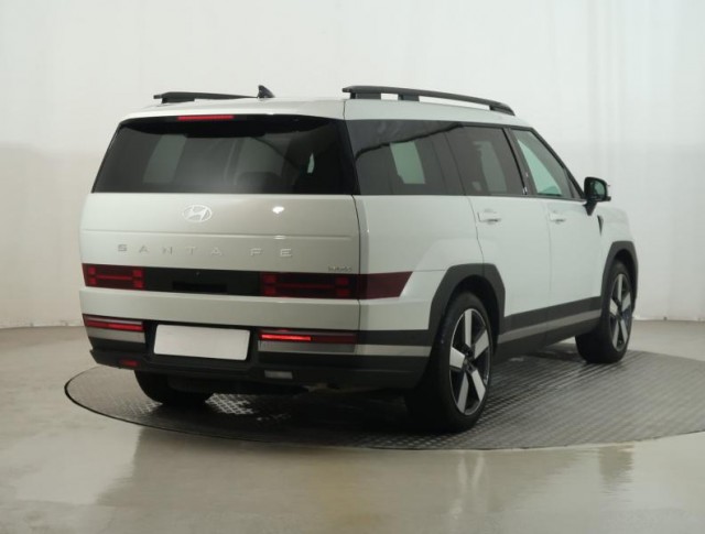 Hyundai Santa Fe  Hybrid Style