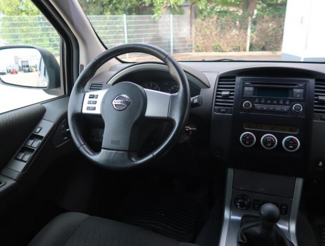 Nissan Pathfinder  2.5 dCi 