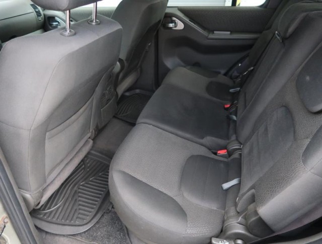 Nissan Pathfinder  2.5 dCi 