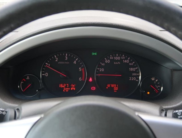 Nissan Pathfinder  2.5 dCi 