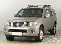 Nissan Pathfinder  2.5 dCi 