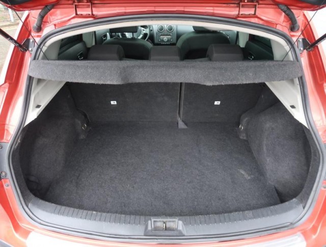 Nissan Qashqai  2.0 