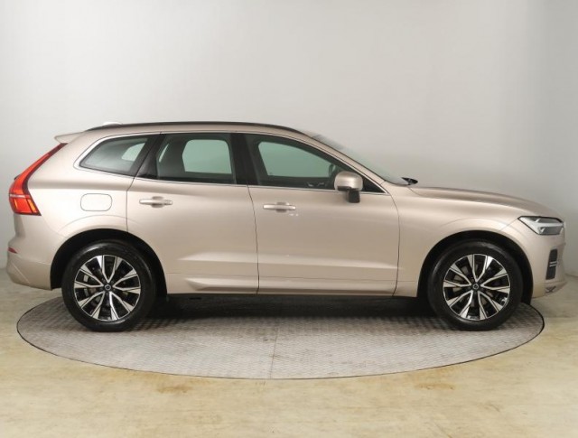 Volvo XC60  B4 AWD 