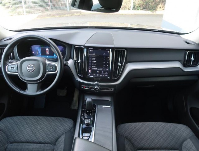 Volvo XC60  B4 AWD 