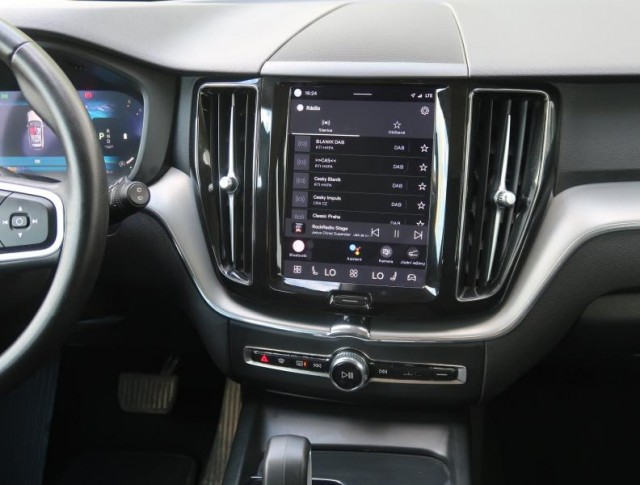 Volvo XC60  B4 AWD 