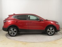 Nissan Qashqai  1.3 DIG-T 