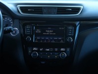 Nissan Qashqai  1.3 DIG-T 