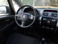 Suzuki SX4  1.6 VVT Comfort