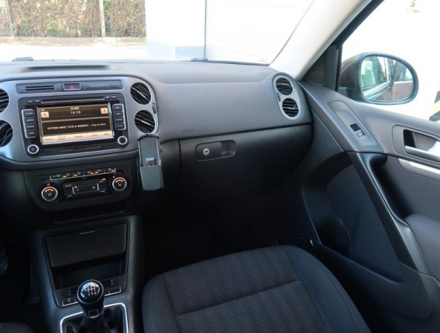 Volkswagen Tiguan  1.4 TSI Sport