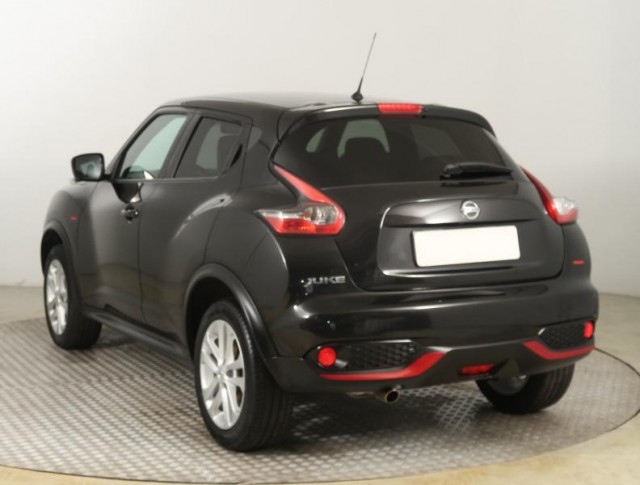 Nissan Juke  1.6 i 