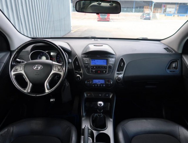 Hyundai ix35  2.0 GDI Trikolor