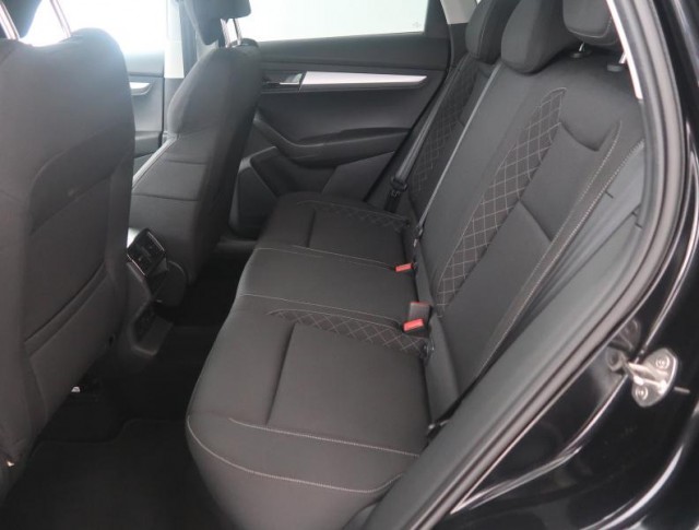 Škoda Karoq  1.5 TSI Style